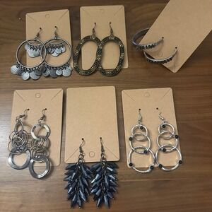 Paparazzi Jewelry Set of‎ 6 Dangling Earrings NWOT Display pieces - Never used